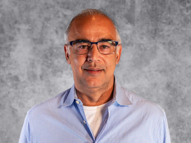 Dr. Rujan Seth